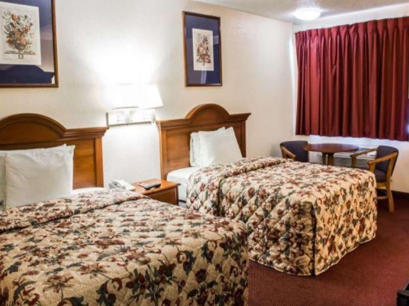Econo Lodge Goldsboro Hwy 70 Eksteriør bilde