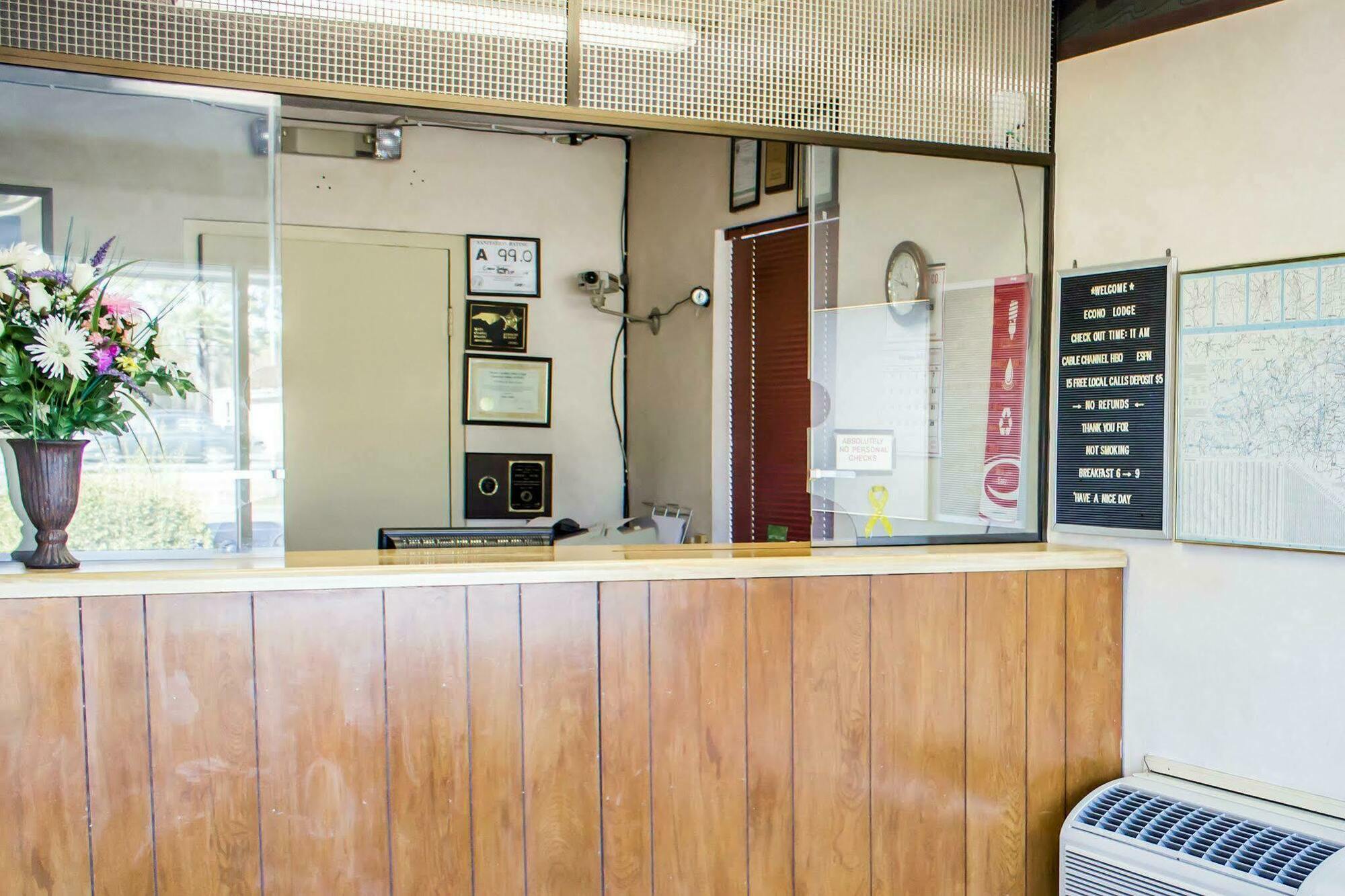 Econo Lodge Goldsboro Hwy 70 Eksteriør bilde